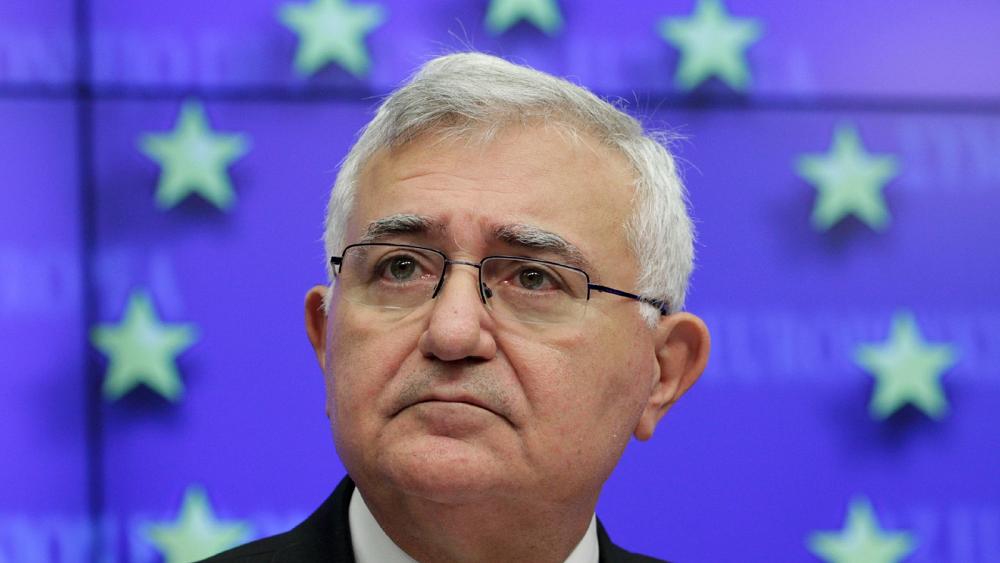 L’ex-commissaire européen plaide innocent à Malte pour corruption