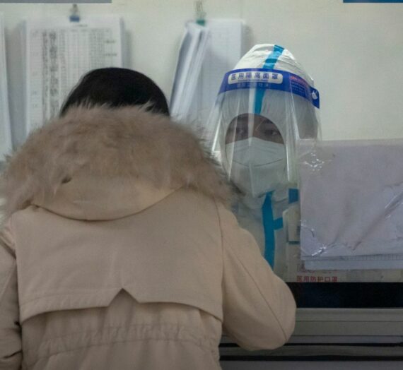 COVID-19 : La Chine annonce son premier décès dû au coronavirus en près de six mois alors qu’elle lutte contre les épidémies