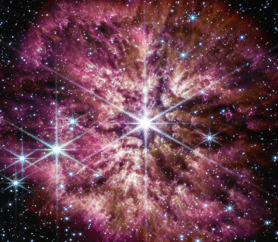 Une étoile mourante rare et enveloppée de poussière révélée dans une nouvelle image du JWST