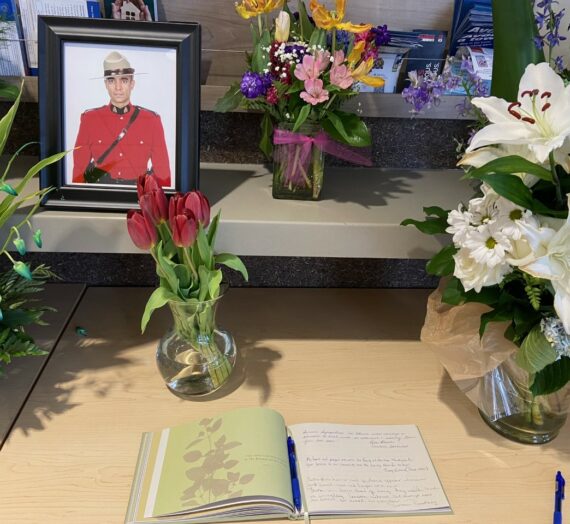 La GRC de l’Alberta annonce les funérailles régimentaires du caporal Harvey Dhami | Globalnews.ca