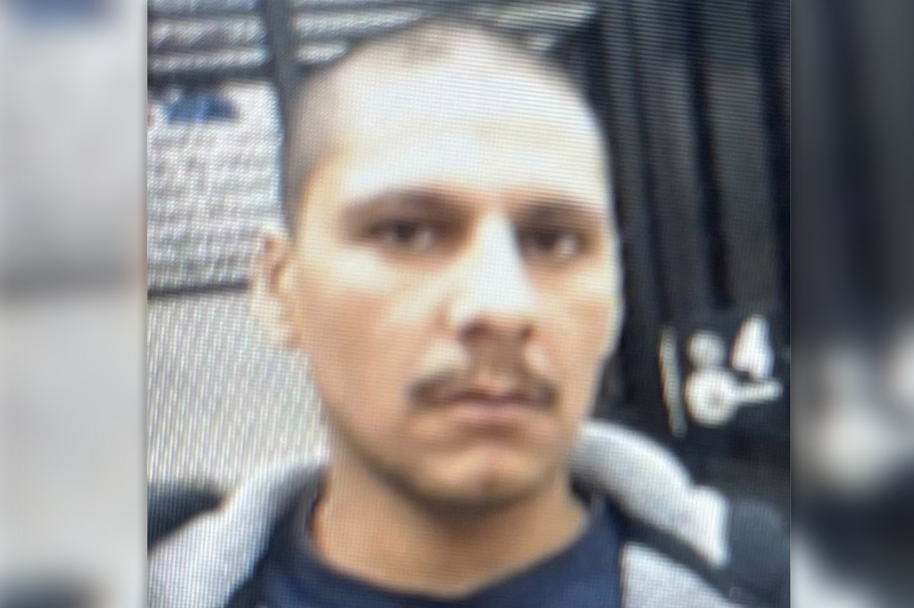 Le suspect Francisco Oropesa est en fuite. 